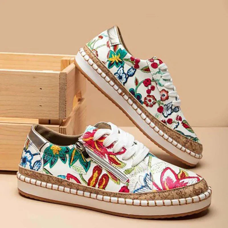 Vulkanisierte Damenschuhe mit Blumendruck