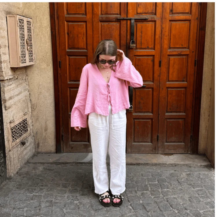 Mare | Stylische Bluse mit Schnürung und langen Ärmeln