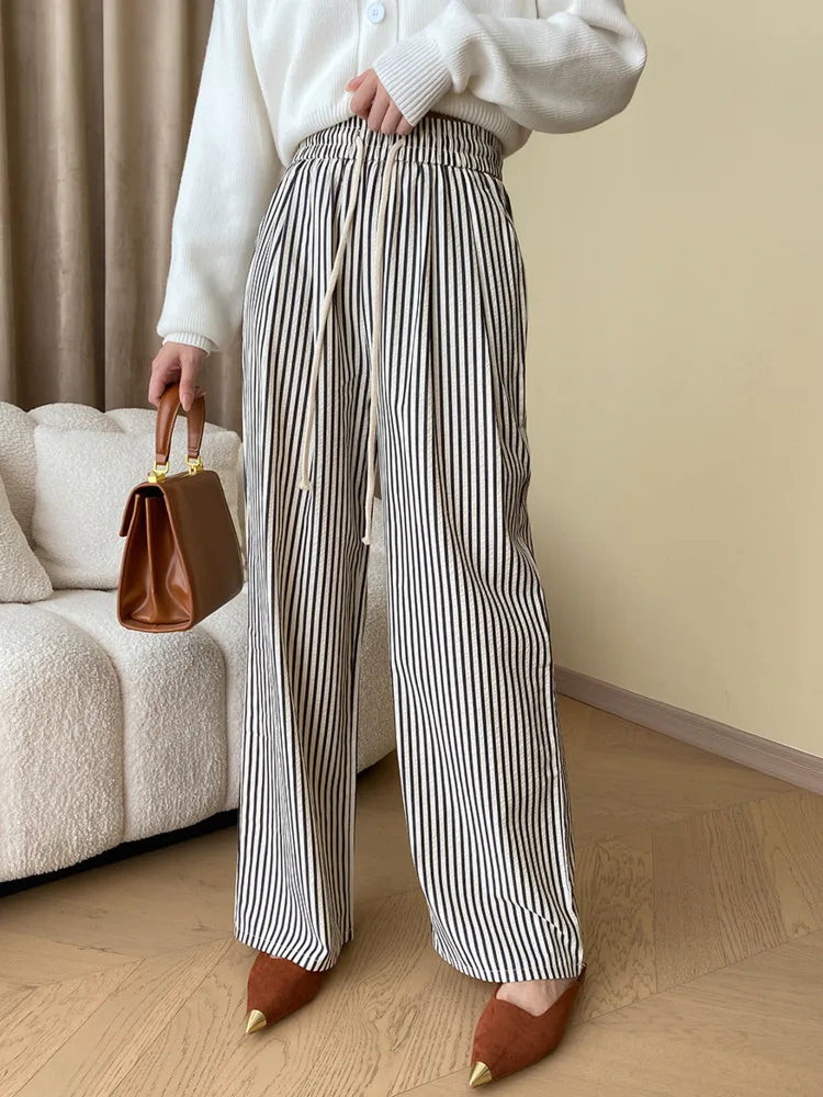 Meira - Elegante gestreifte Hose für Frauen